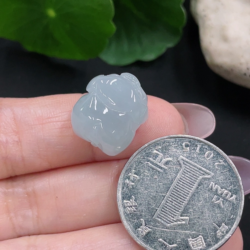 F34966628 Jadeite Pig Pendant, Total Weight About 4.7g
