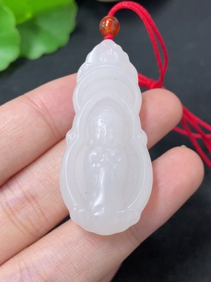 H46576125 和田玉挂件   宝宝佛   货品总重约（含绳）13.1g