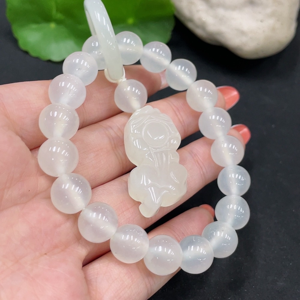 H35085318 Xiuyu (serpentine jade)