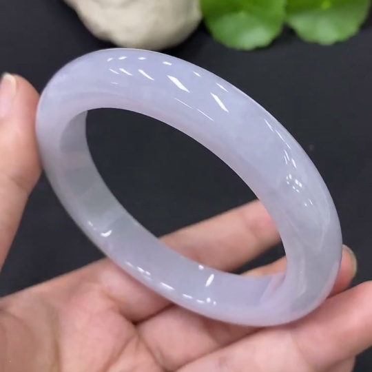 F28227215 Jadeite Round Bangle Total Weight Approx. 67.04g Size 59