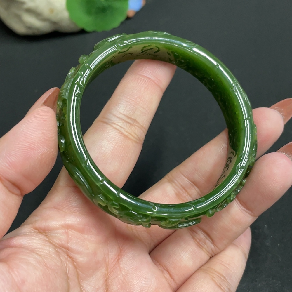 H34004262 Hetian Jade Jasper Carved Flower Bracelet Size 57.3 Total Weight Approx. 44.1g