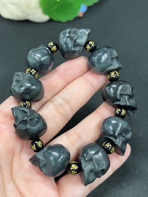 H46487283 和田玉尸砣林手串 货品总重约105.5g 配珠非和田玉