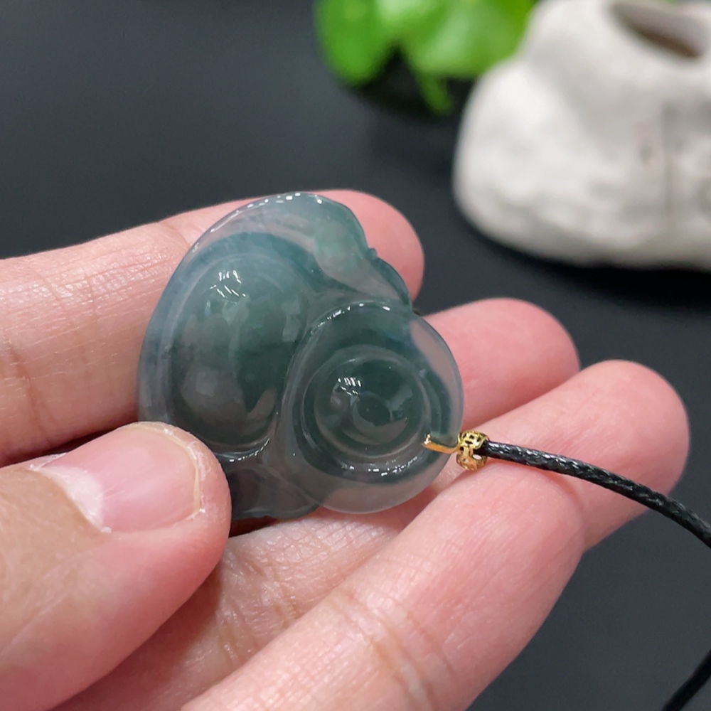 F34018923 Jadeite Buddha Pendant with 18K Gold Clasp, Product Weight Approximately 5.55g (excluding rope)