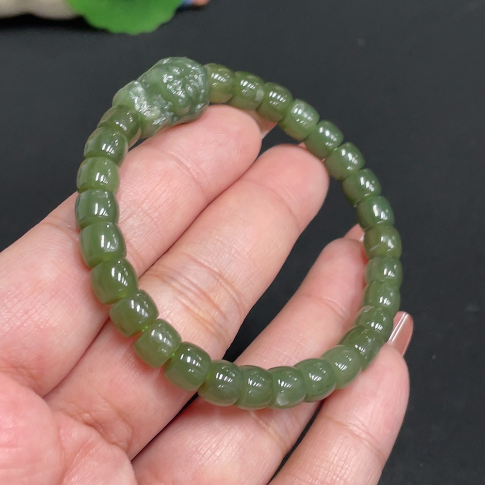 H35101472 Hetian Jade Bracelet, Approx. 6.8 mm, Total Weight Approx. 18.4g