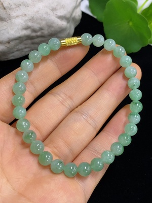 F46565949 翡翠手串 非金  货品总重约14.1g  卡6.4mm左右