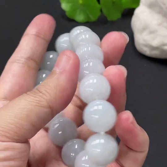 F30519755 Jadeite Bracelet Approx. 14.2mm Total Weight Approx. 75.5g