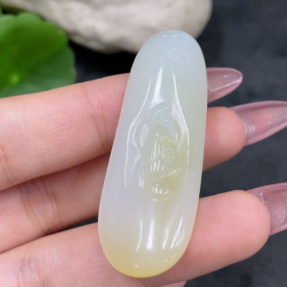 H32823880 Hetian Jade Pendant Lotus Total Weight Approx. 9g