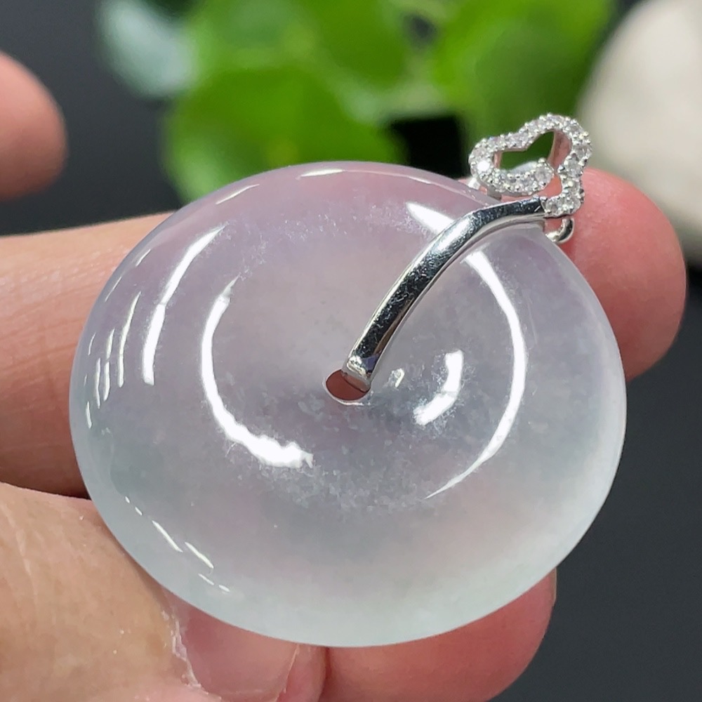 F30493047 Jadeite Peace Pendant with 18K Gold and Diamond Accents, Total Weight Approx. 10.1g