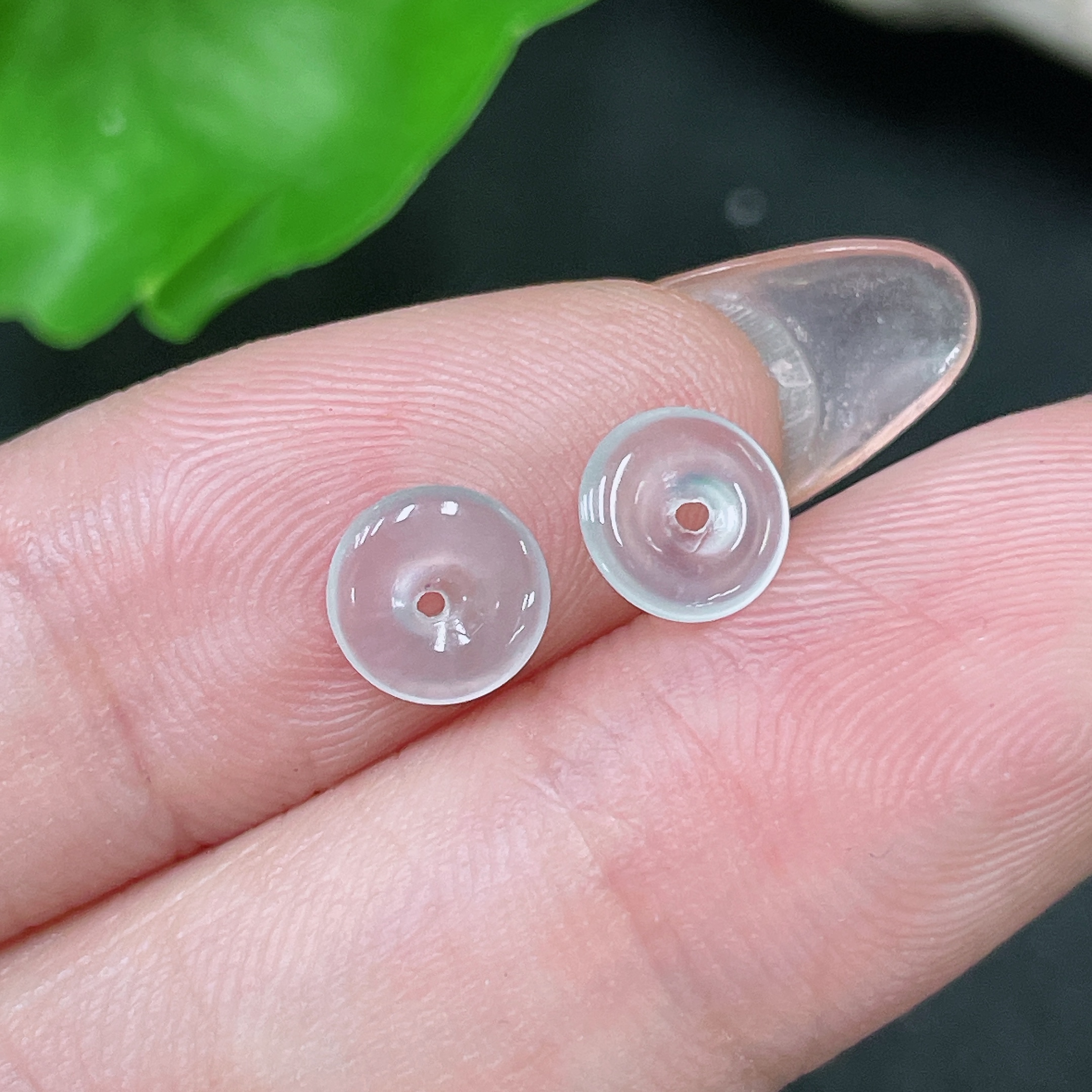 F34985013 Jadeite Pendants Sell as a Lot