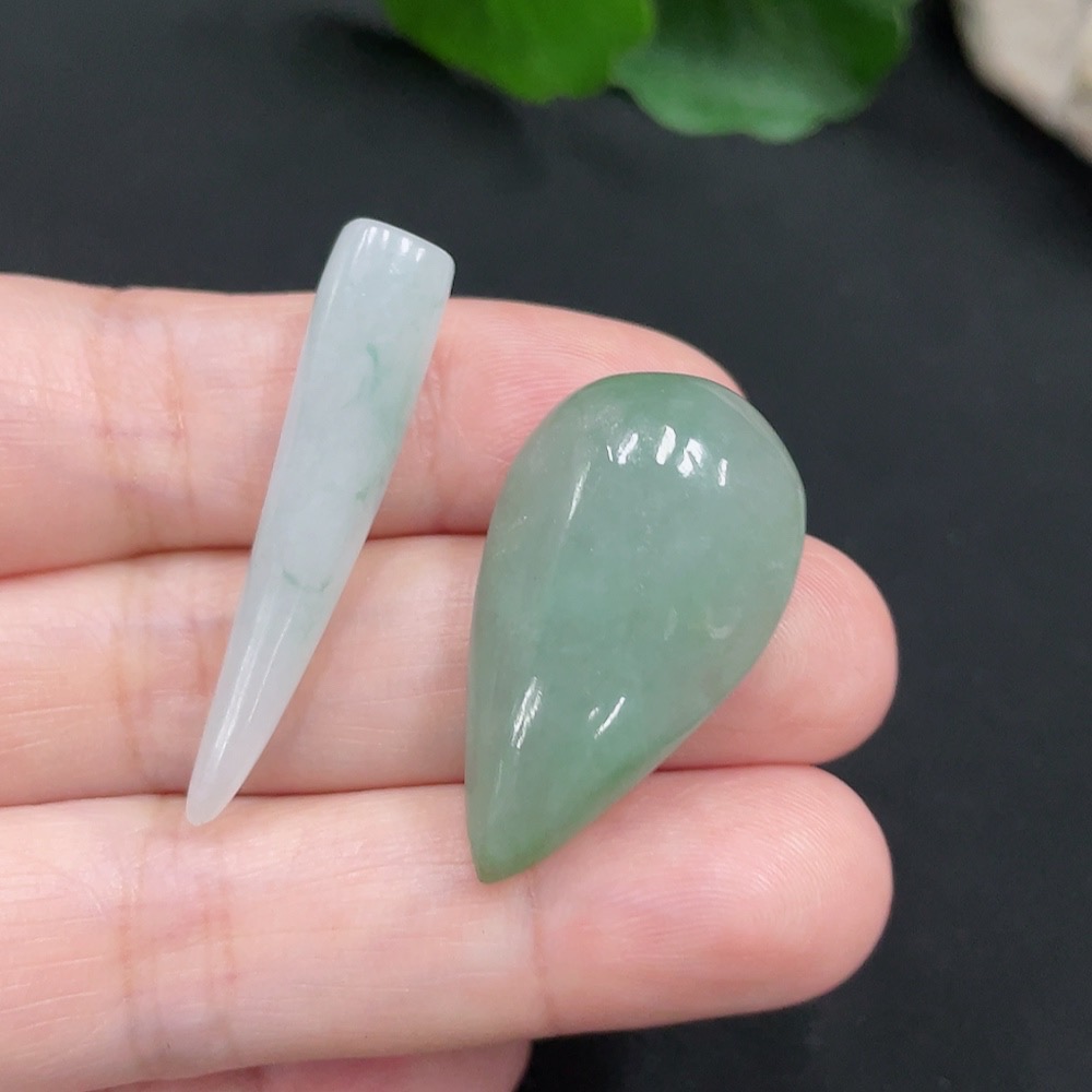 F28288646 Jadeite Pendants Sell as a Lot