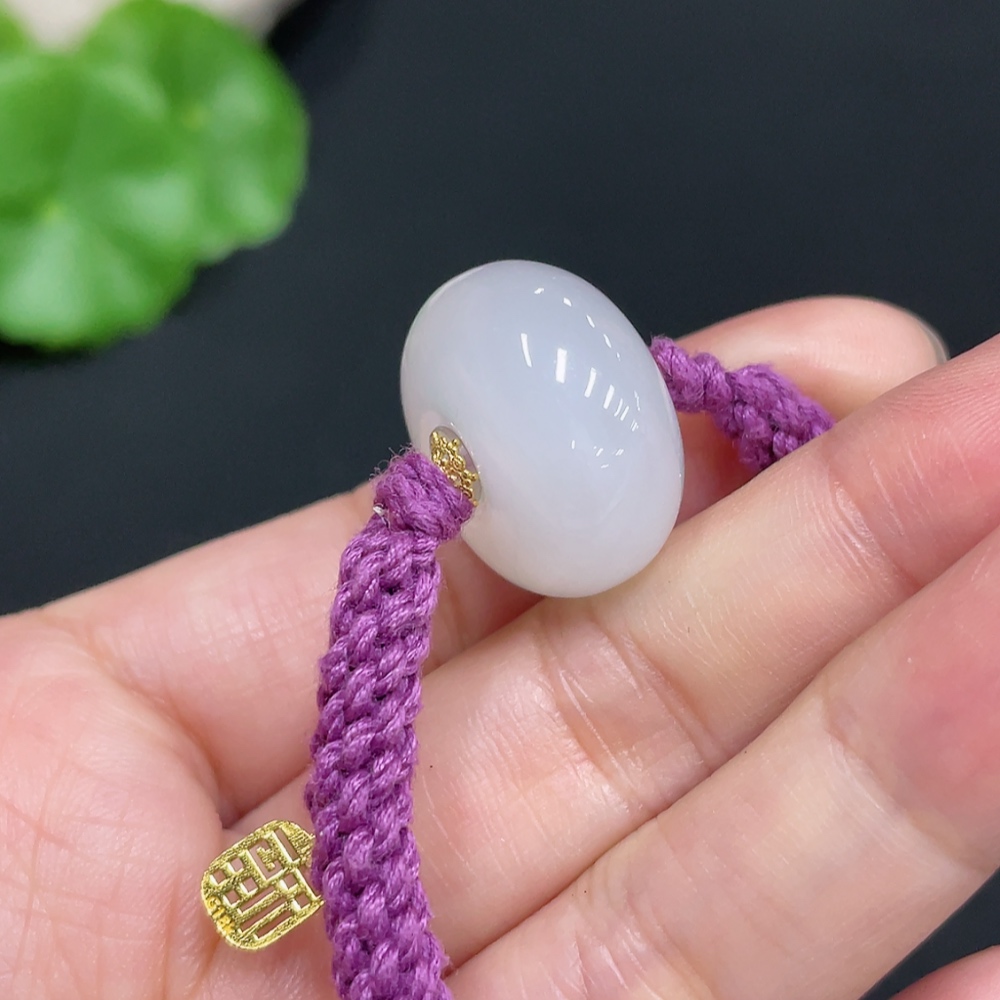 H34072621 Hetian Jade Hand Bracelet Total weight about 11.7g Gold content 72%