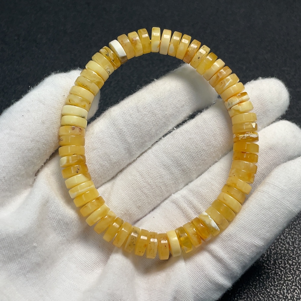 C34008068 Amber Beeswax Bracelet, Total Weight Approx. 10.82g, Size About 8.5mm