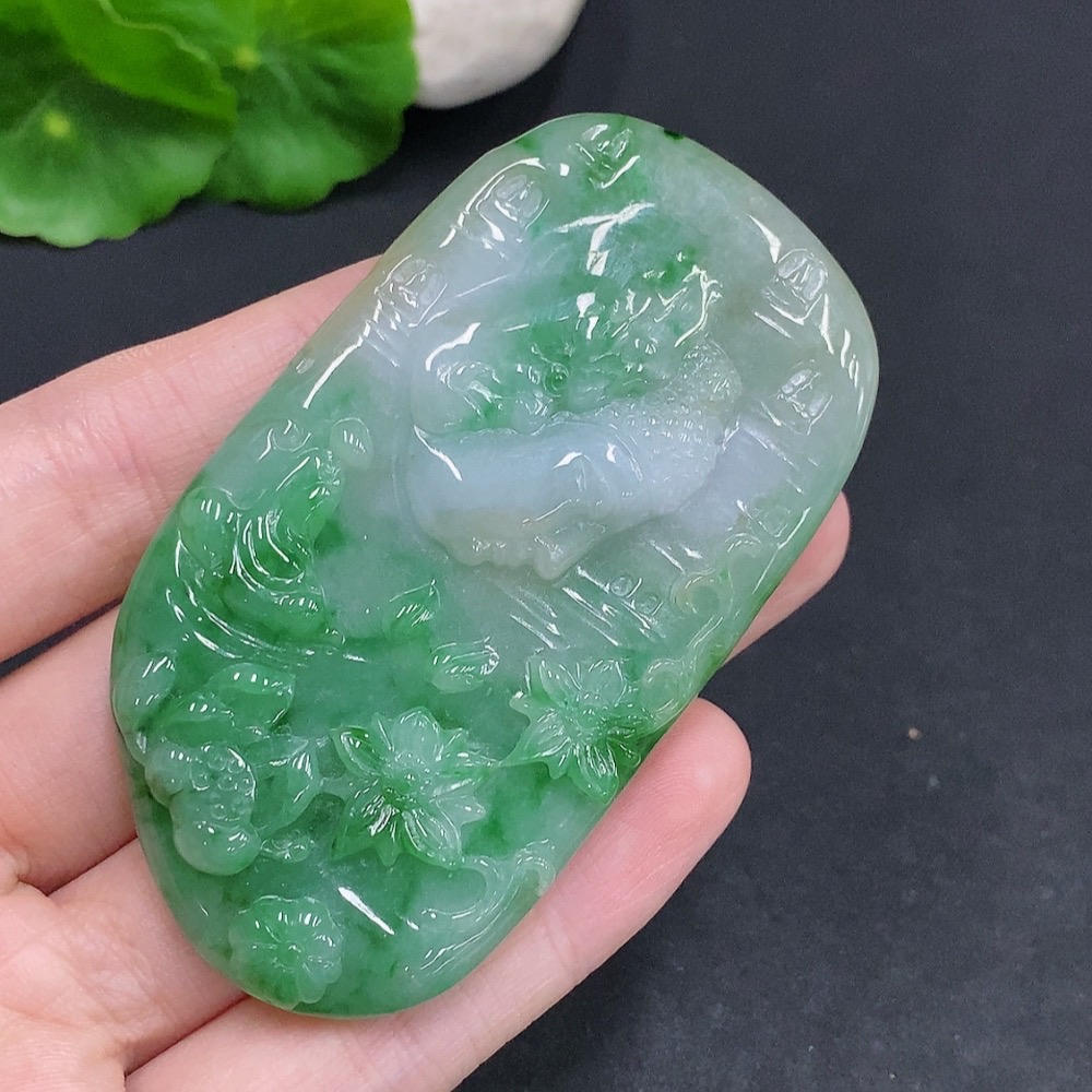F33906713 Jadeite A Thought Between Pendant, Total weight about 49g