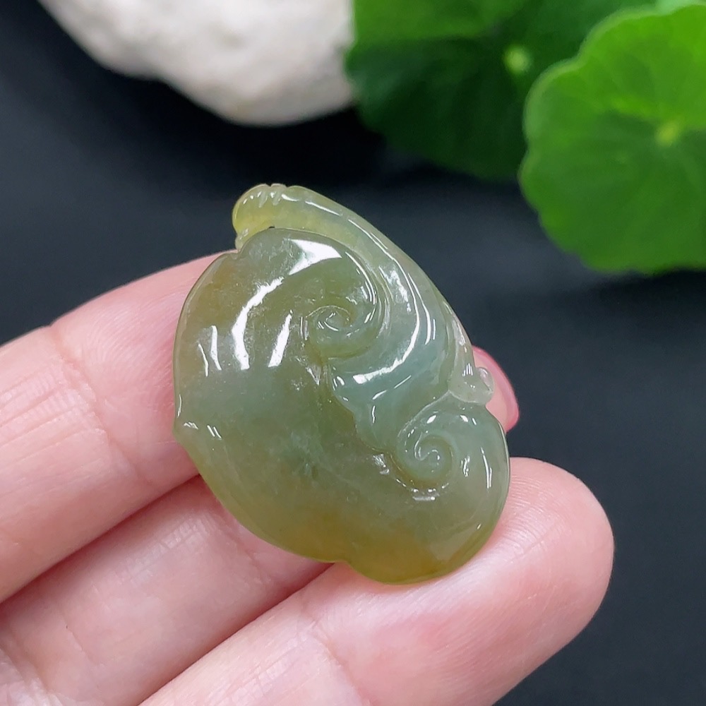 F25856975 JadeiteRuyi Pendant, Total Weight Approx. 5g