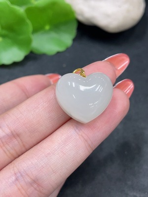 H34016495 Hetian Jade Inlaid Pendant Heart Total Weight Approx. 7.4g 18k