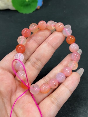 H41938941 盐源玛瑙手串 卡9.5mm左右 仅红色 货品总重约26.7g