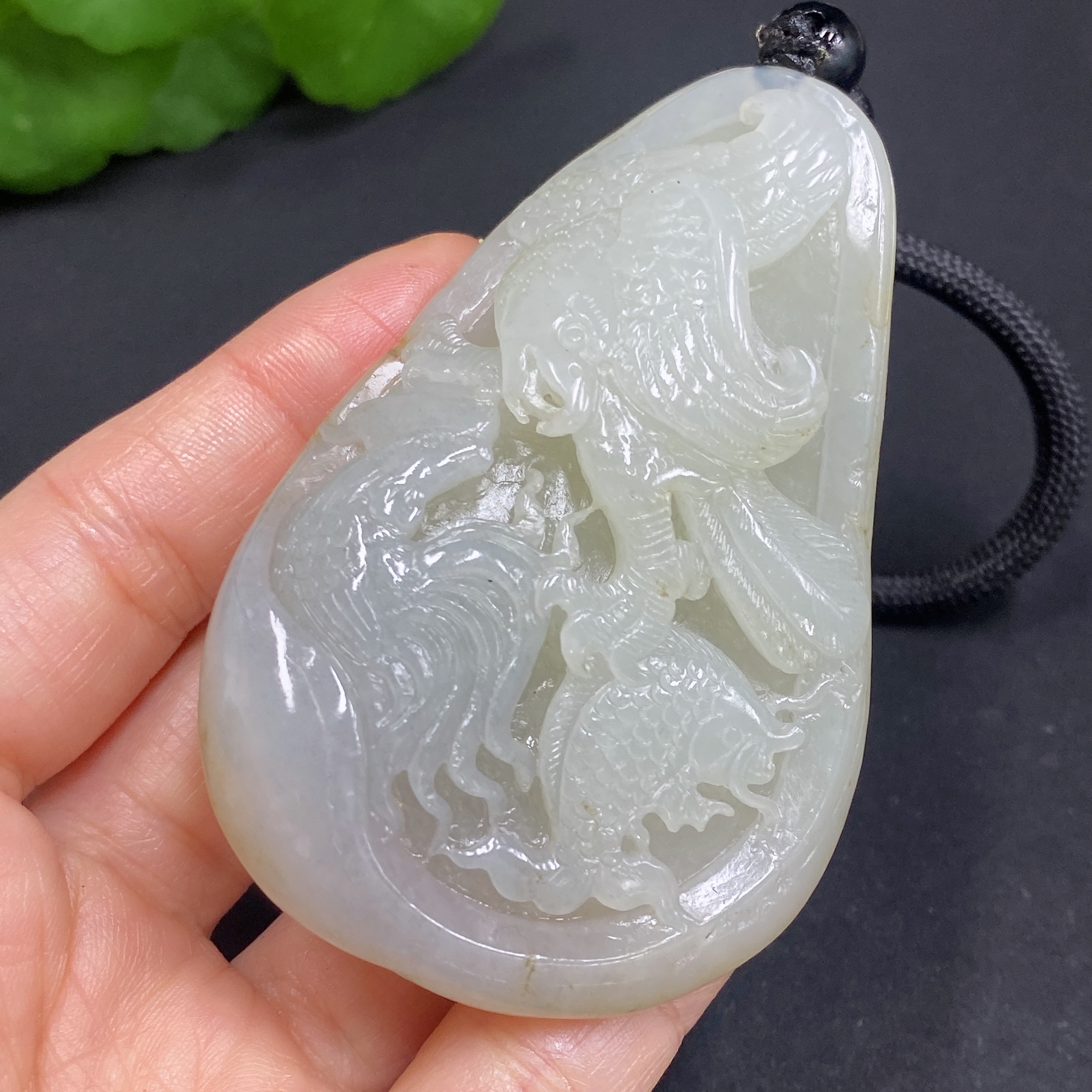 H30440492 Hetian Jade Handheld Piece - Seize the Opportunity