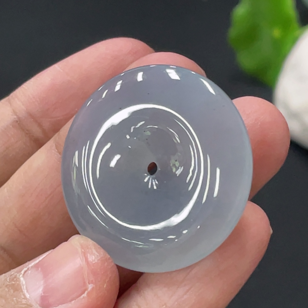 F33836973 Jadeite Peace Knot Pendant Total Weight Approx. 11.6g