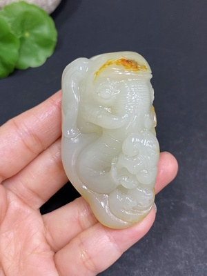 H34969436 Hetian Jade Pendant, Elephant, Total Weight Approx. 84.7g, Undetermined Skin Color Origin