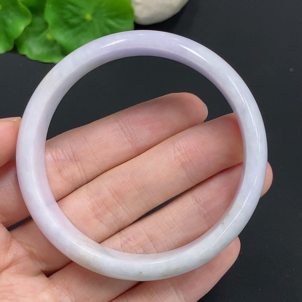 F30512886 Jadeite Round Bangle, Total Weight Approx. 43.4g, Size 56.3