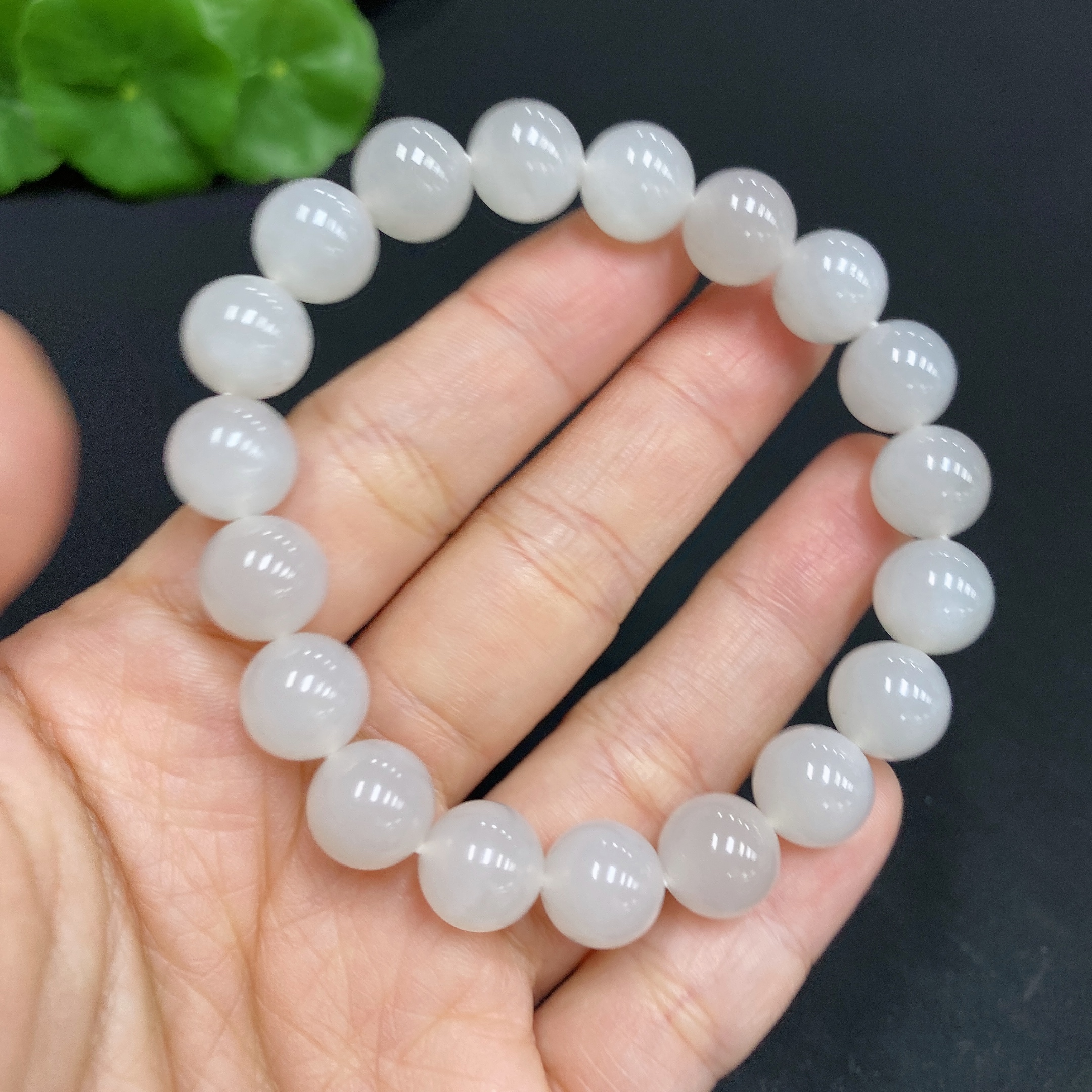 H32703646 Hetian Jade Bracelet, Approx. 9.5mm, Total Weight Approx. 27.3g