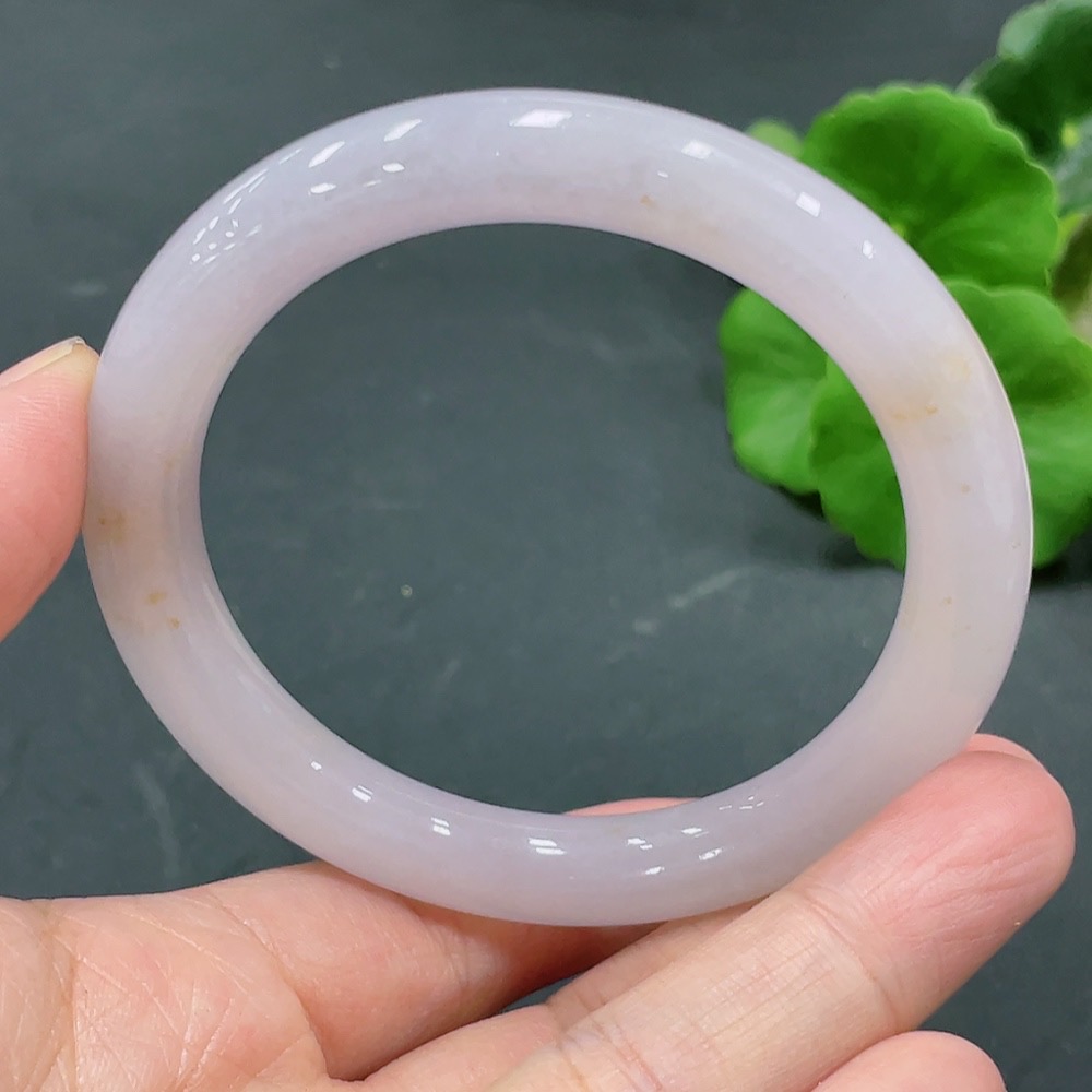 F22524222 Jadeite Round Bangle Size 56.9 Total Weight 51.439g