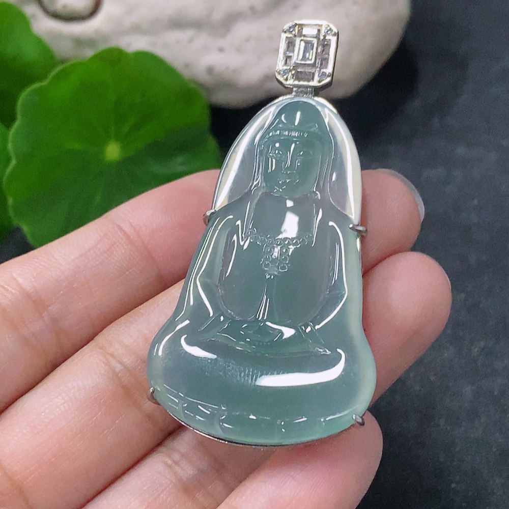 F34954855 Jadeite Inlaid Guanyin Pendant Non-Gold Total Weight Approx. 11.5g