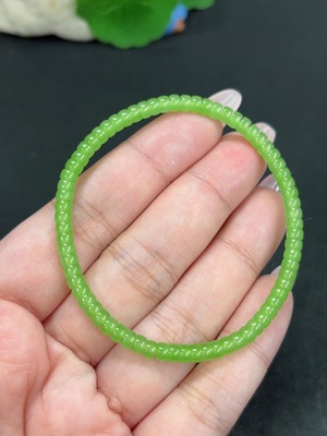 H46521344 和田玉碧玉手串 卡3.9mm左右 货品总重约6g