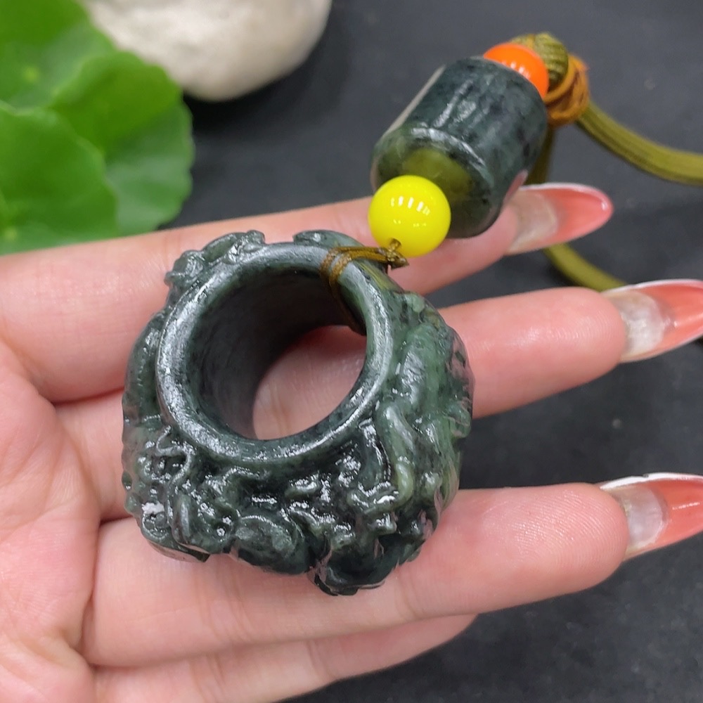 H35147522 Hetian Jade Handheld Ornament Dragon Ring with Non-Hetian Jade Beads Total Weight Approx. 67.2g (including rope)