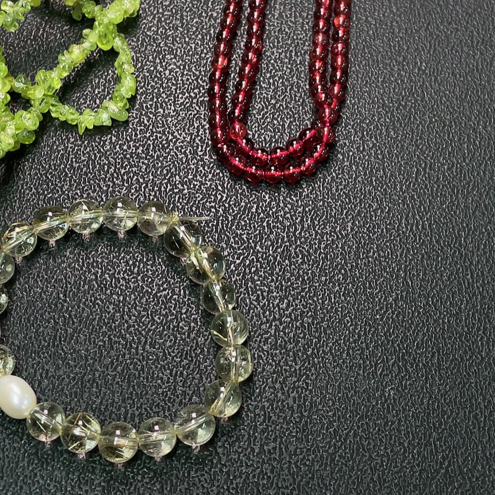 C34038574 Garnet Bead Strand + Peridot Bead Strand + Crystal Bracelet with Pearl