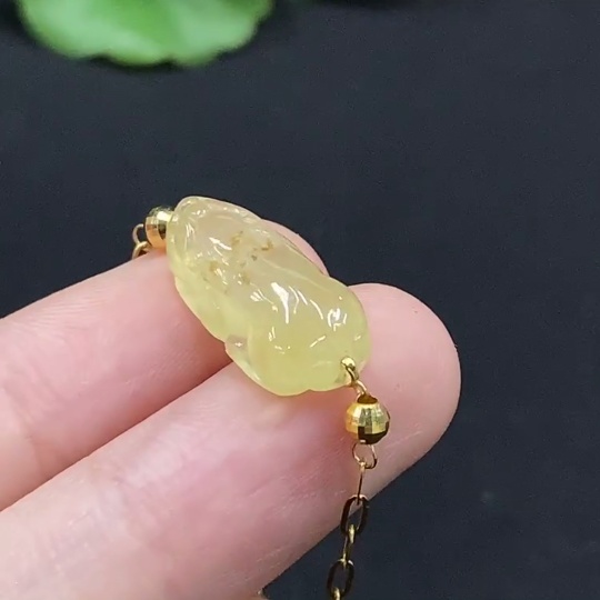 F35115492 Jadeite Pi Xiu Inlaid Bracelet 18K Gold Total Weight Approx. 2.66g