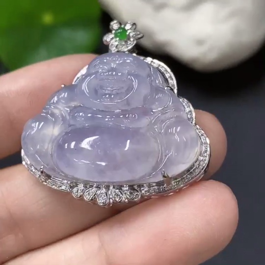 F15648868 Jadeite Buddha Pendant with 18K Gold Setting, Approx. 7.3g