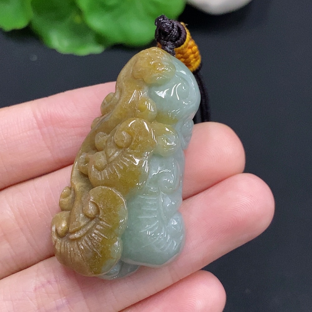 F30513679 JadeiteRuyi Pendant