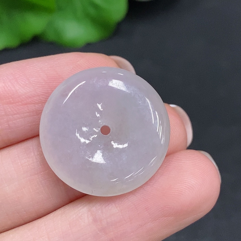 F34003337 Jadeite Peace Buckle, Total Weight Approximately 5.3 Grams