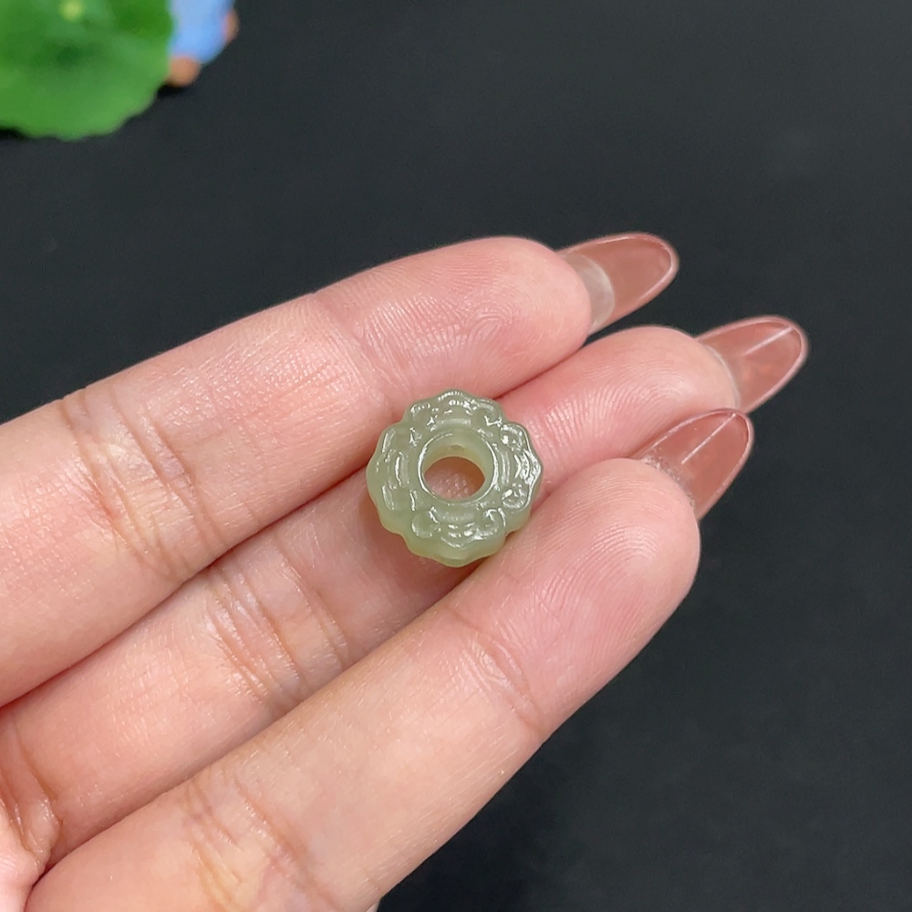 H35100217 Hetian Jade Pendant - Archaistic Ring, Total Weight: Approx. 1.8g