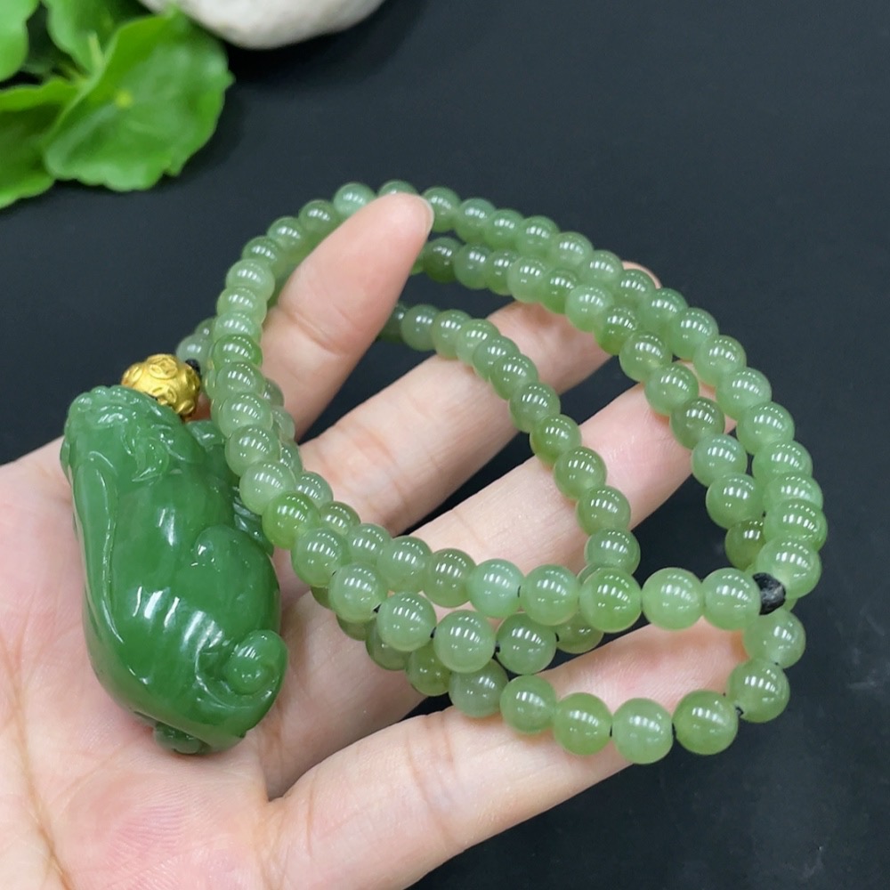 H29325465 Hetian Jade Pendant Pixiu Non-Gold Total Weight Approx. (Incl. Chain) 76.9g