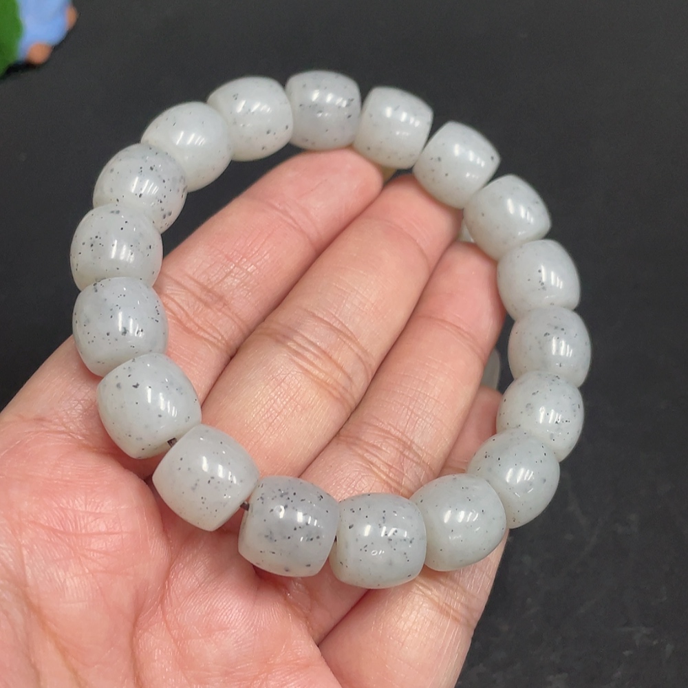 H28273524 Hetian Jade Bracelet, Approx. 11.8mm Beads, Total Weight Approx. 54.4g