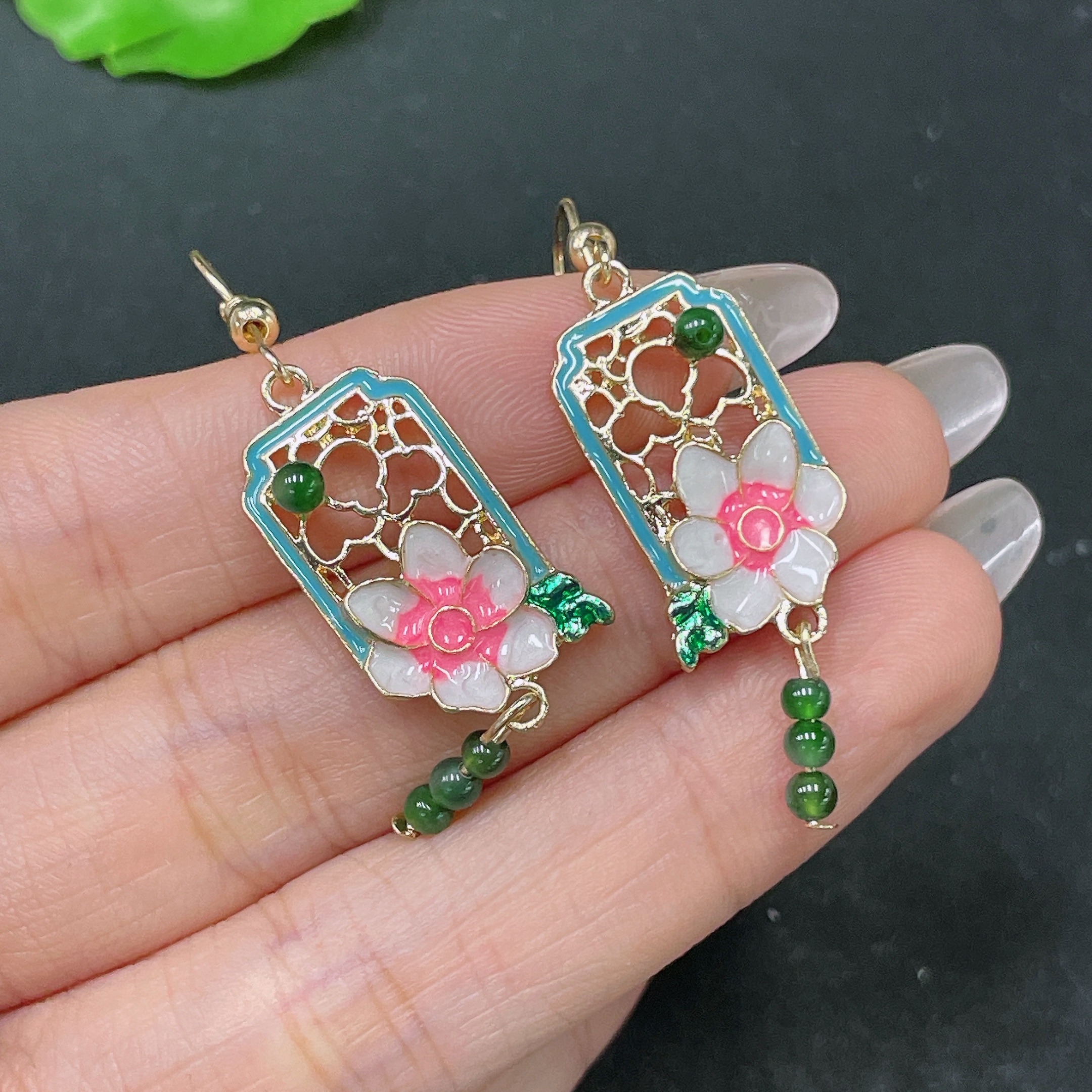 F35138252 Jadeite Inlaid Earrings Non-Gold