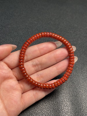 C34952599 Red Agate Bracelet with Visible Organic Matter, Total Weight Approx. 12.19g, Bead Size 6mm