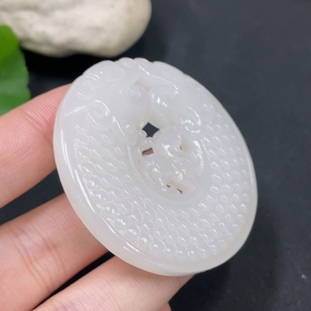 H34062103 Hetian Jade Pendant - Auspicious Beast Ring - Total Weight Approx. 35.7g