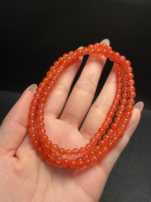 C34066925 South Red Agate Bead Necklace with Visible Organic Matter, Total Weight Approximately 27.65g, Bead Size About 5.3mm