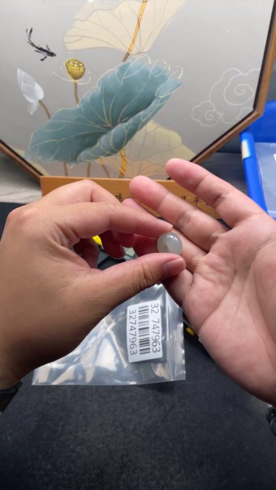 F32747963 JadeitePendant Safety Buckle Total Weight About 7.25g