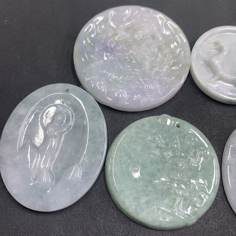 F15597567 Jadeite Pendants Sell as a Lot