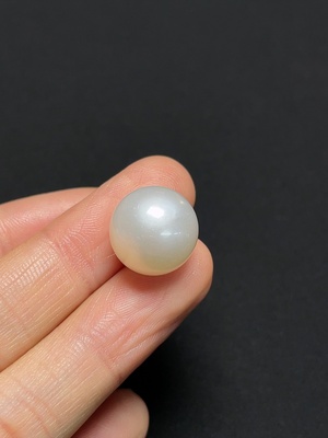 C46536686 海水珍珠饰品 货品总重约3.55克 卡13.5mm左右
