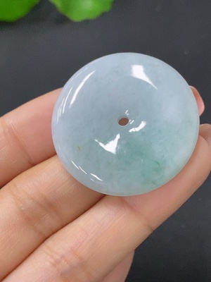 F27116224 Jadeite Pendant Peace Buckle Total Weight Approx. 11.56g