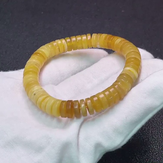 C34950849 Amber Beeswax Bracelet Total Weight Approx. 12.21g Size About 9mm