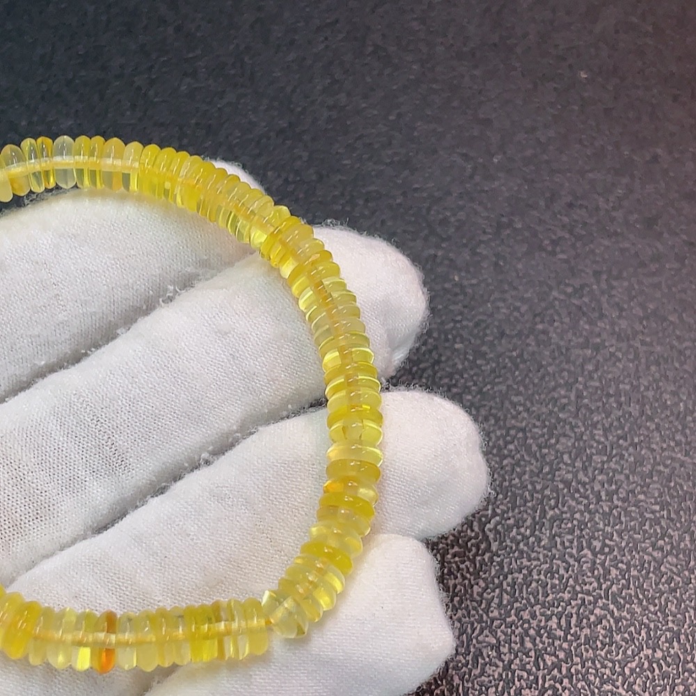 C32744150 Amber Beeswax Bracelet, total weight about 4.96g, size approx.6mm