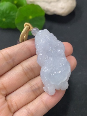 F31661129 JadeitePendant Pixiu