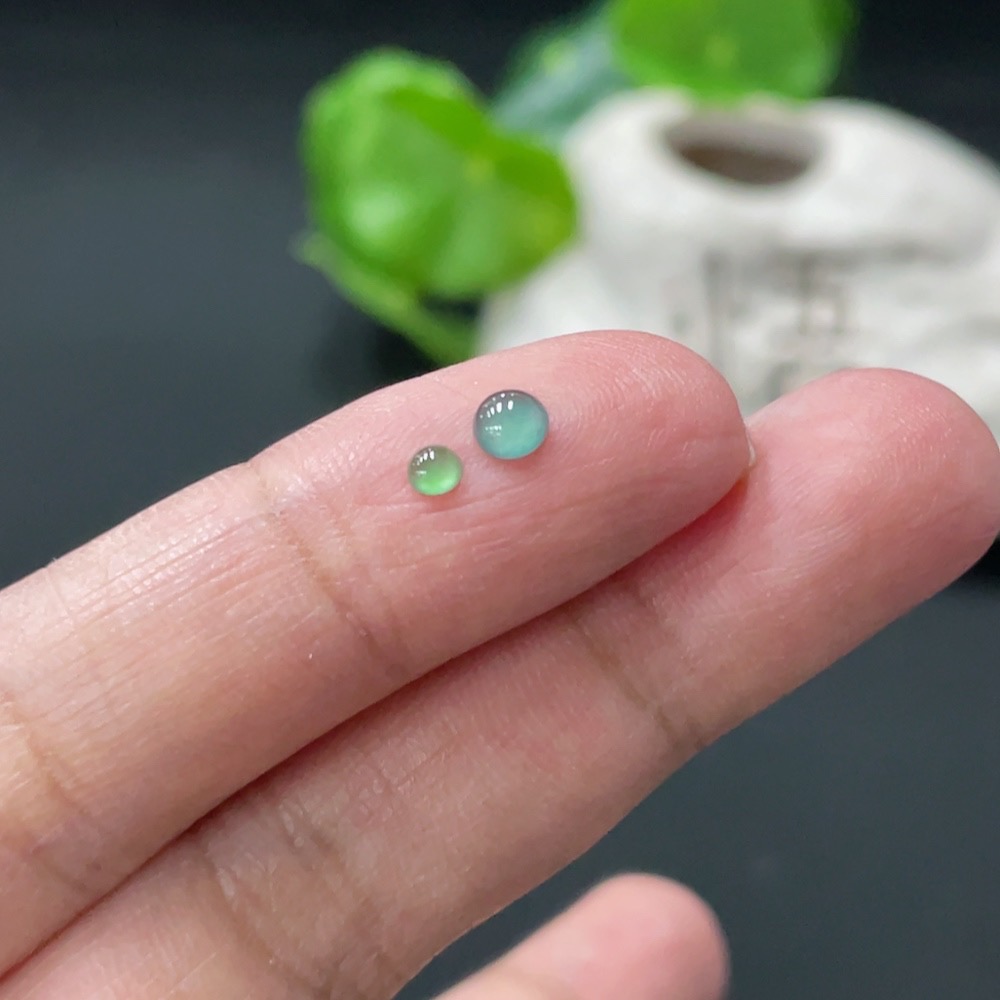 F34077126 Jadeite Cabochon