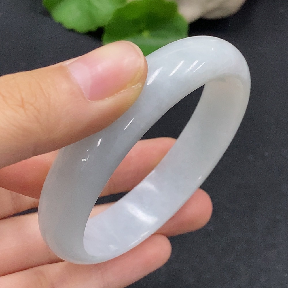 F32819327 Imperial Green Jadeite Bangle, Size 54.7/47.7, Total Weight Approx. 40.5g